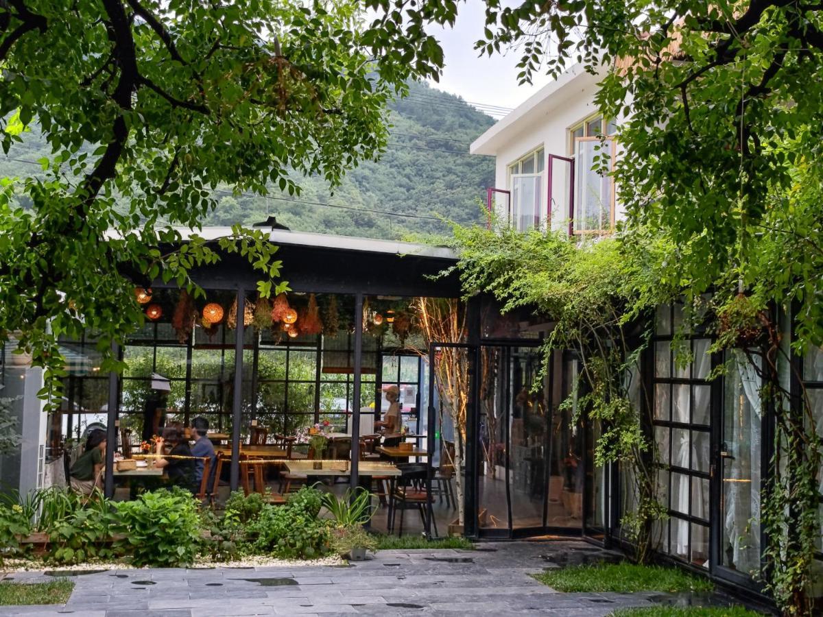 Encounter Garden Great Wall Holiday Guesthouse Peking Exterior foto